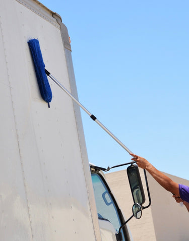 Lightweight Aluminum Extendable Pole
